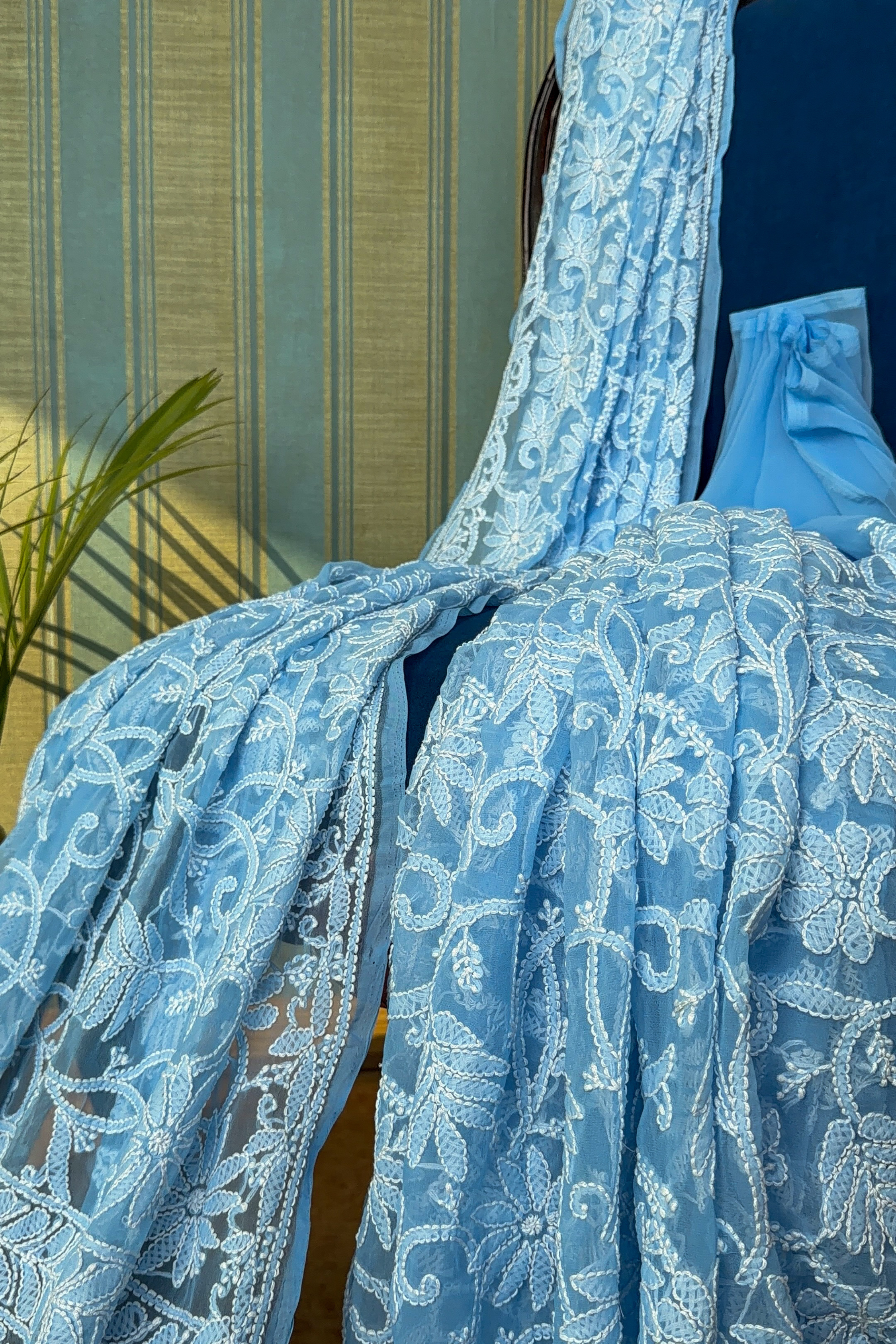 Arsh Handcrafted Georgette All Over Chikan Powder Blue Embroidered Saree - arshchikan