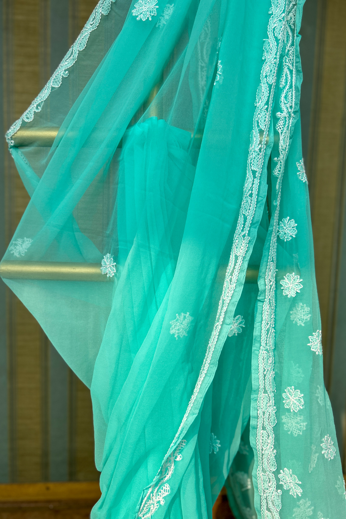 Arsh Handcrafted Semi Georgette Heavy Palla Turquoise Chikan Embroidered Saree - arshchikan