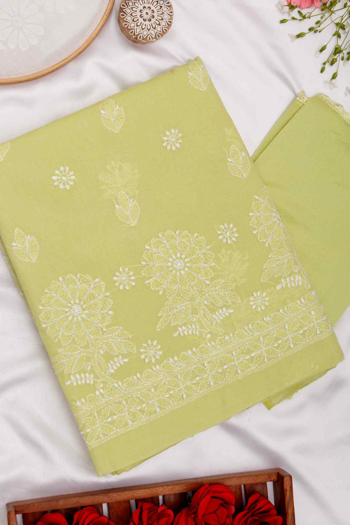 Arsh Handcrafted Light Green Cotton Unstitched Chikankari 3pc Suit - arshchikan