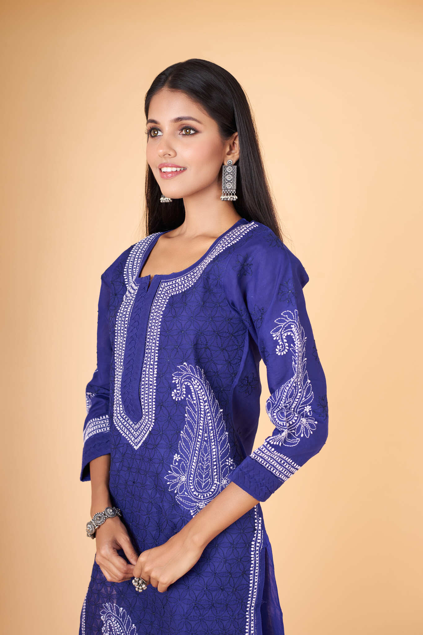 Arsh Handcrafted 2 Boota Front Jaal Pure Cotton Kurti - arshchikan