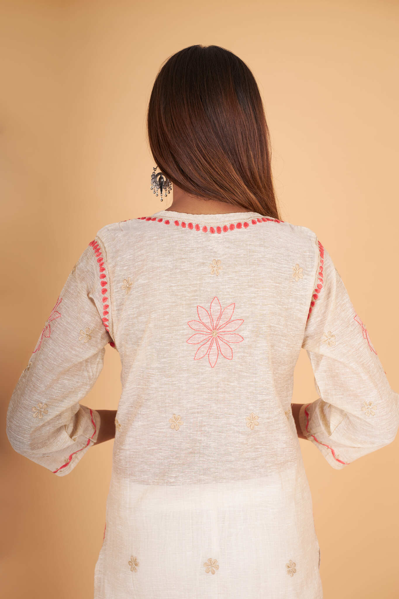 Arsh Handcrafted Gala Boota Khadi Cotton Kurti - arshchikan