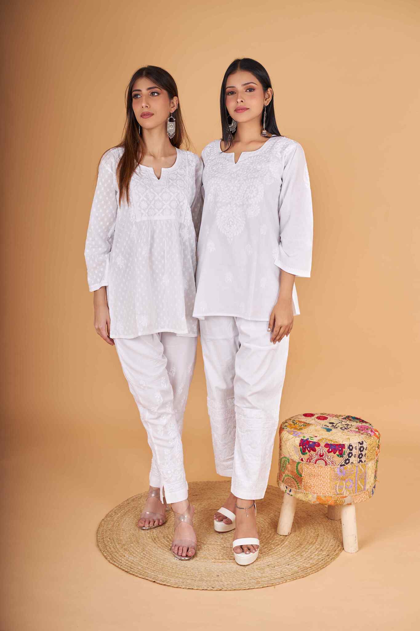 Arsh Handcrafted Dobby Cotton Yog Neck Kangan Keel Chikan Top - arshchikan