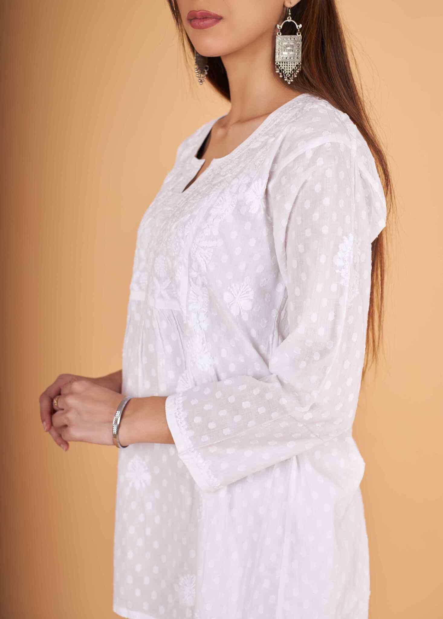 Arsh Handcrafted Dobby Cotton Yog Neck Kangan Keel Chikan Top - arshchikan