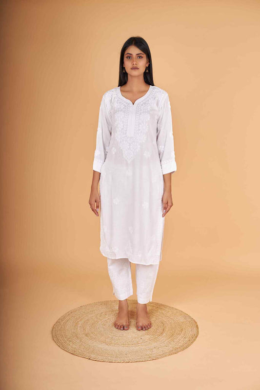 Arsh Handcrafted White Salab Cotton Chikankari Kurti - arshchikan