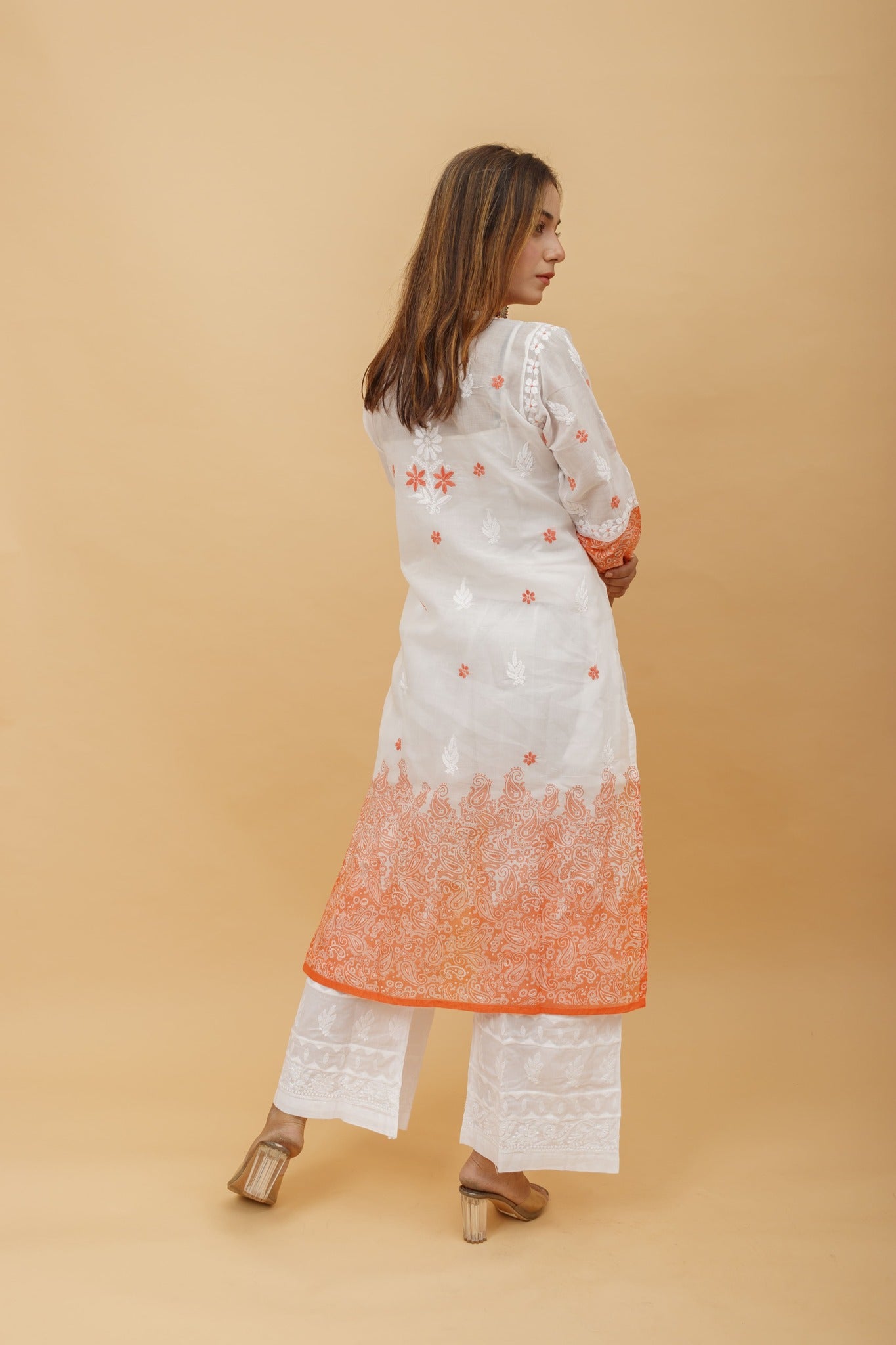 Arsh Handcrafted White and Orange Pure Cotton Chikankari Kairi Printed Kurti - arshchikan
