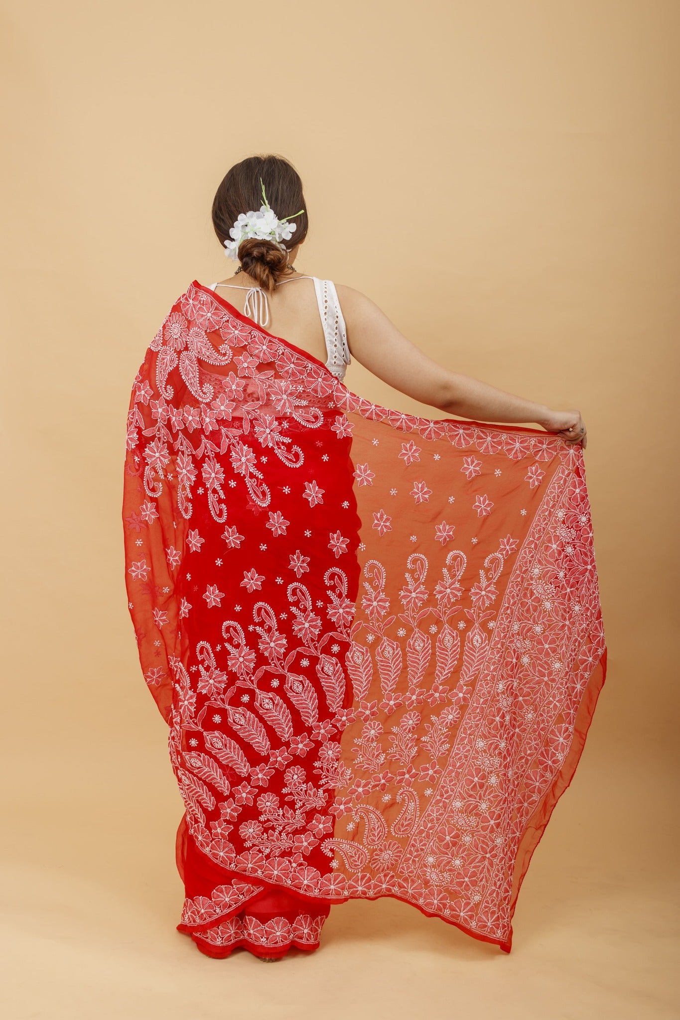 Arsh Handcrafted Semi Georgette Heavy Palla Chikan Embroidered Saree - arshchikan
