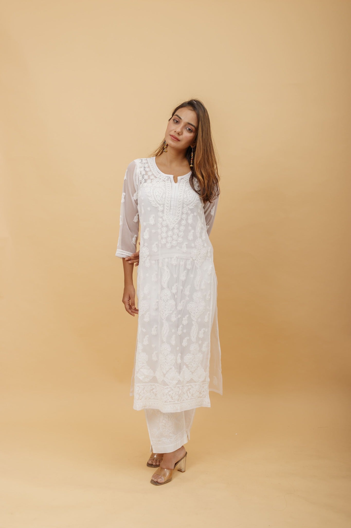 Arsh Handcrafted White Semi Georgette Chikan Kurti - arshchikan