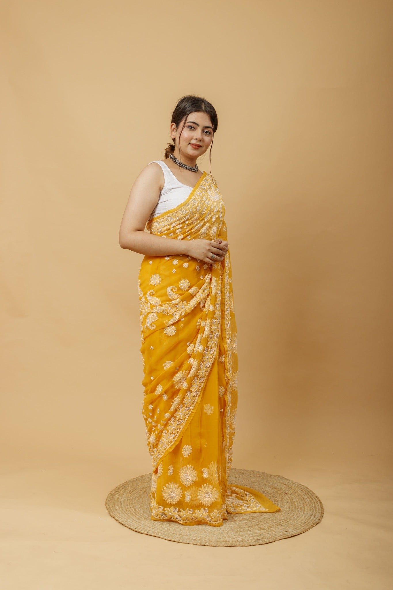Arsh Handcrafted Semi Georgette Palla Chadi All Over Chikan Embroidered Saree - arshchikan