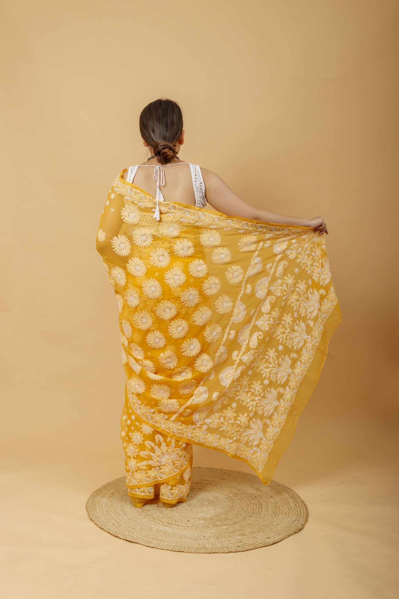 Arsh Handcrafted Semi Georgette Palla Chadi All Over Chikan Embroidered Saree - arshchikan