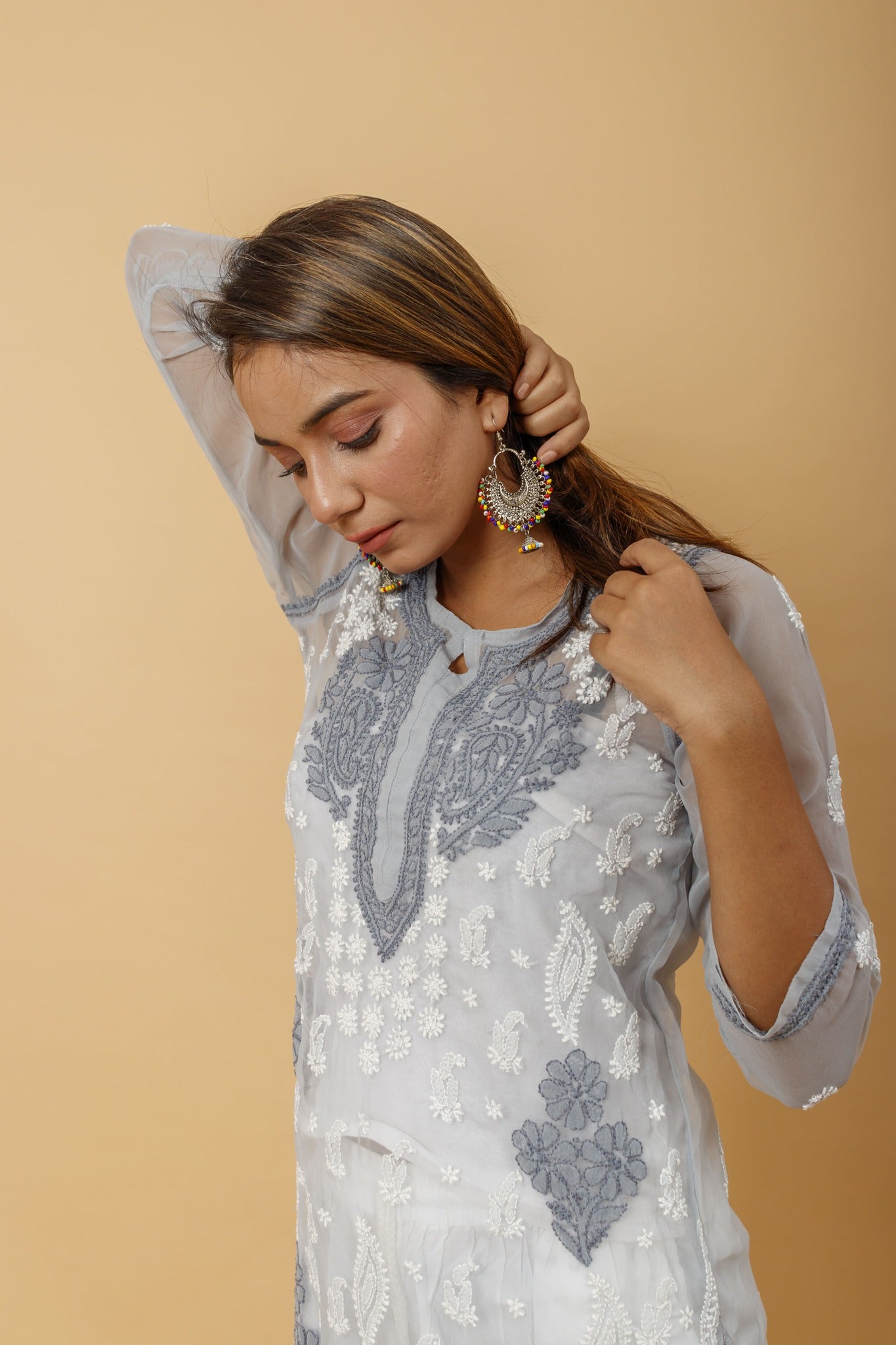 Arsh Handcrafted Grey Semi Georgette Chikan Kurti - arshchikan