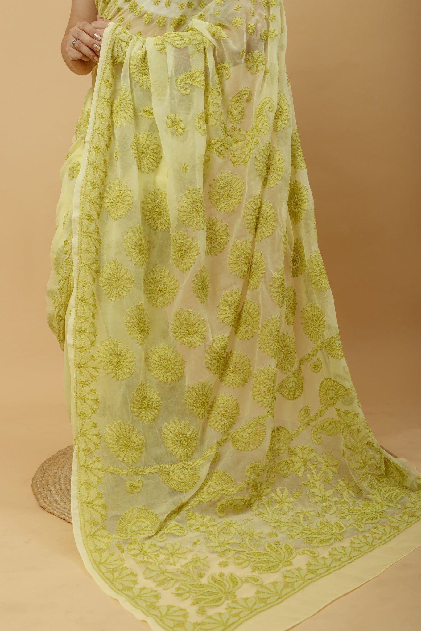 Arsh Handcrafted Semi Georgette Palla Chadi All Over Chikan Embroidered Saree - arshchikan