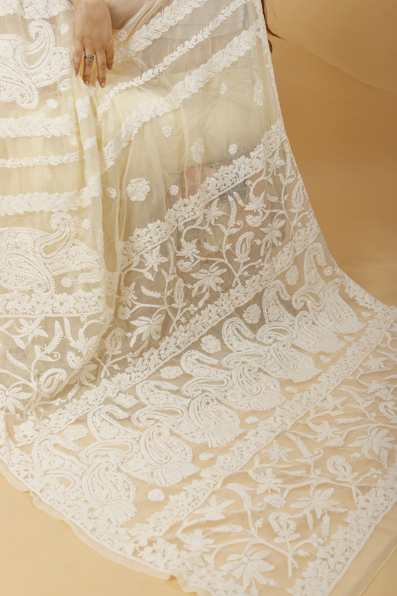 Arsh Handcrafted Semi Georgette Heavy Chikan Embroidered Saree - arshchikan