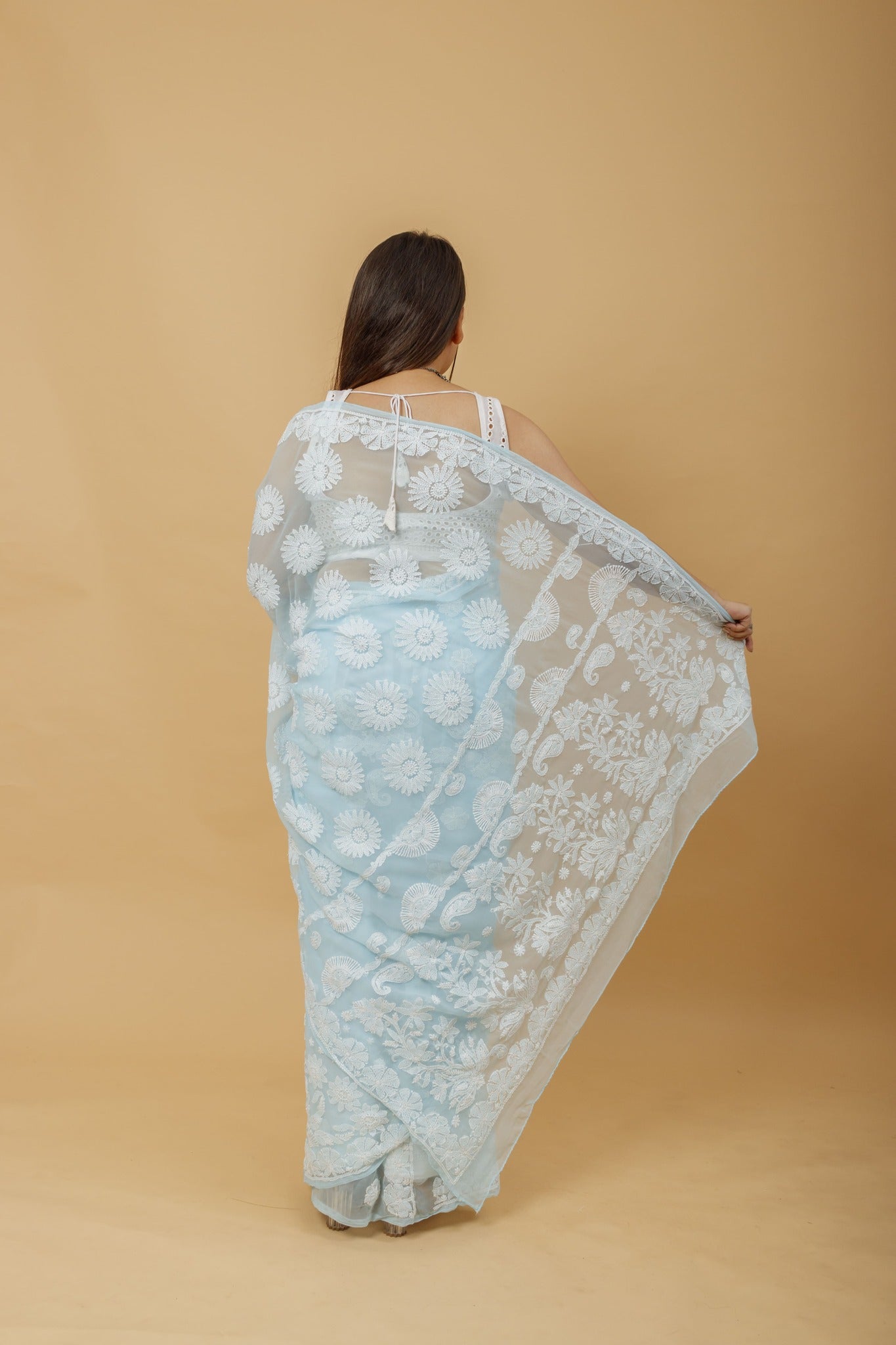 Arsh Handcrafted Semi Georgette Palla Chadi All Over Chikan Embroidered Saree - arshchikan