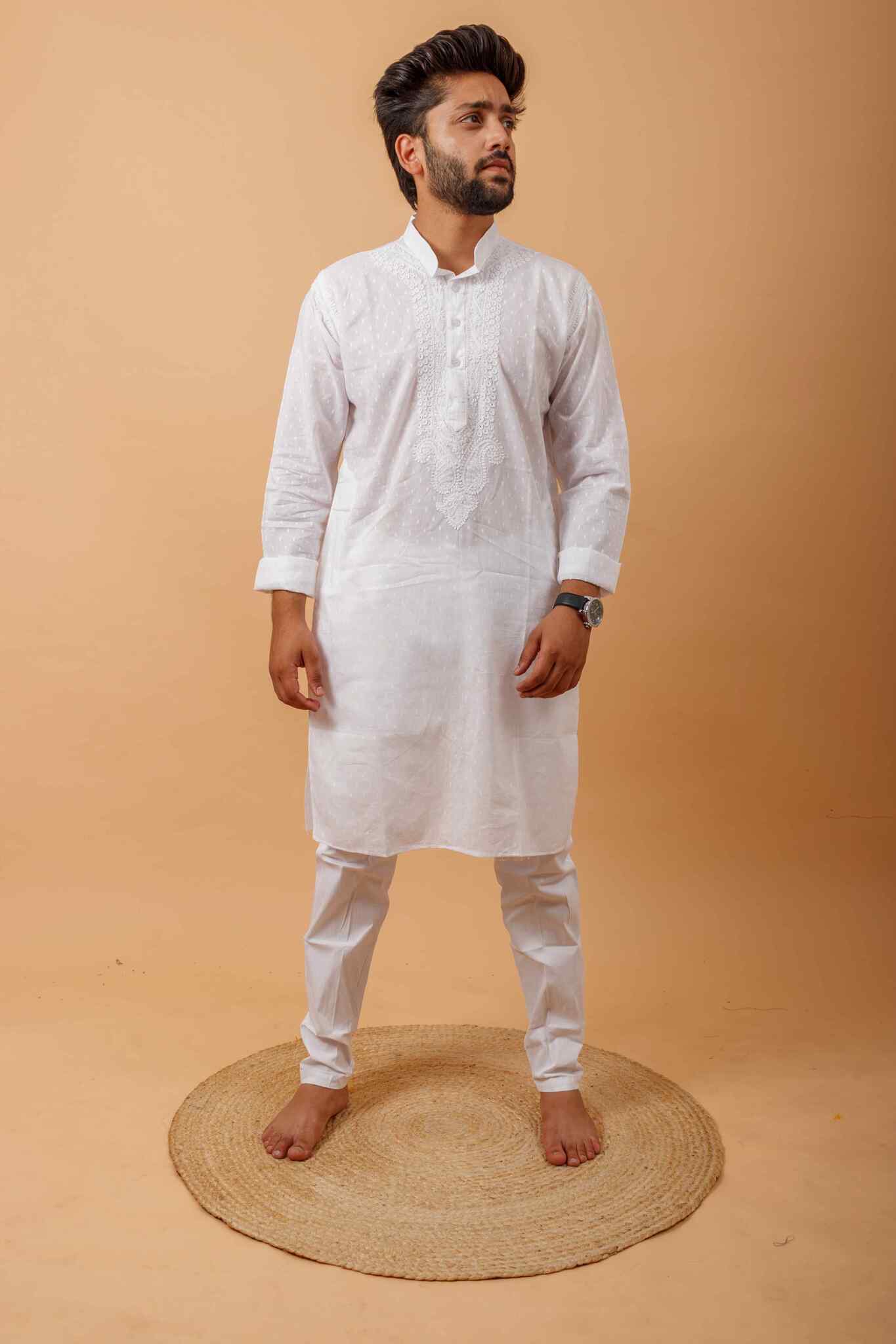 Arsh Handcrafted White Neck Embroidered Pure Cotton Men's Kurta - arshchikan