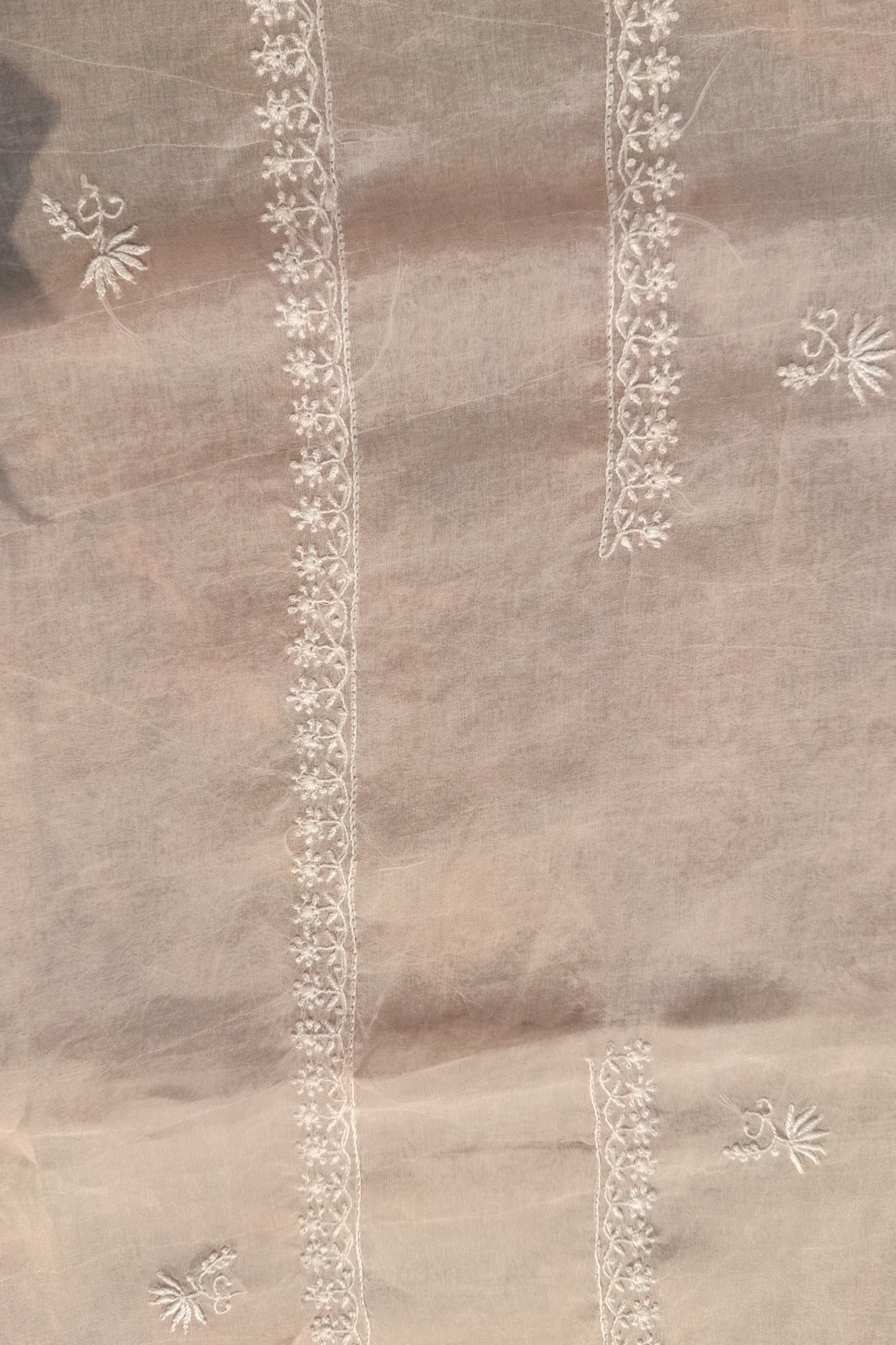 Arsh Handcrafted Peach Pure Organza Kurta and Dupatta set - arshchikan