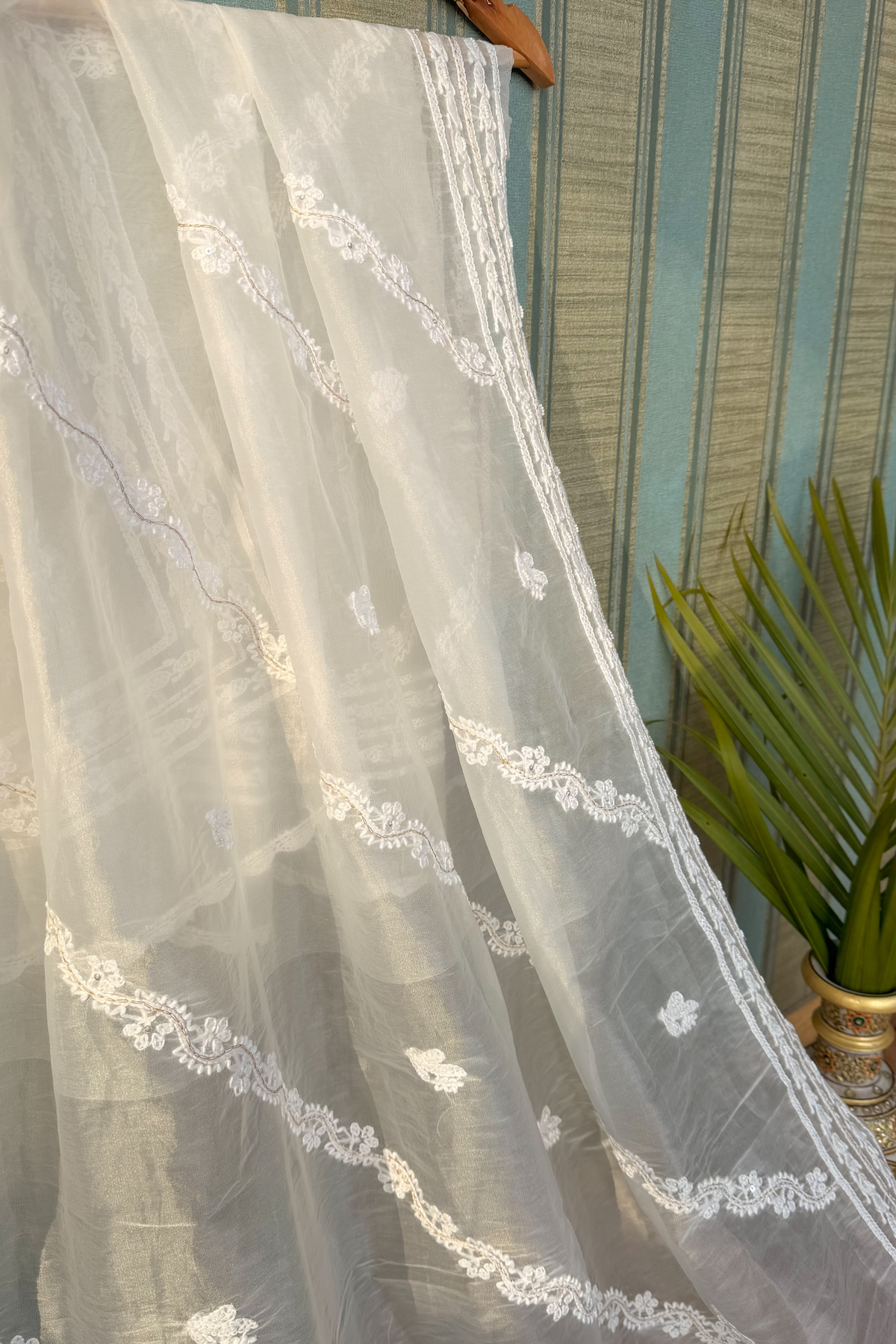 Arsh Handcrafted Pure Organza Chikankari Dupatta