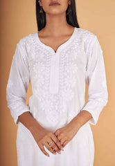 Arsh Handcrafted White Salab Cotton Chikankari Kurti