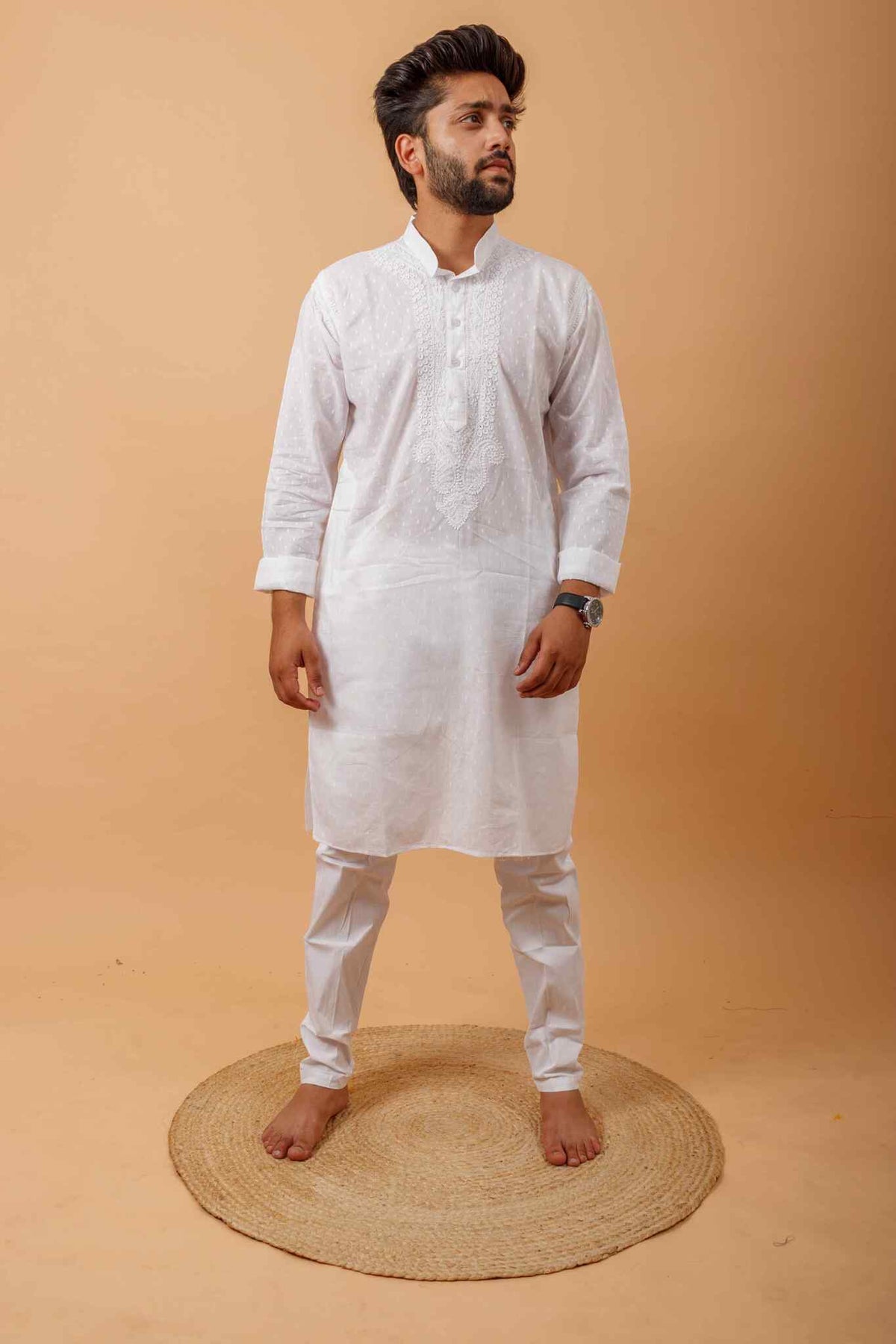 Arsh Handcrafted White Neck Embroidered Pure Cotton Men's Kurta