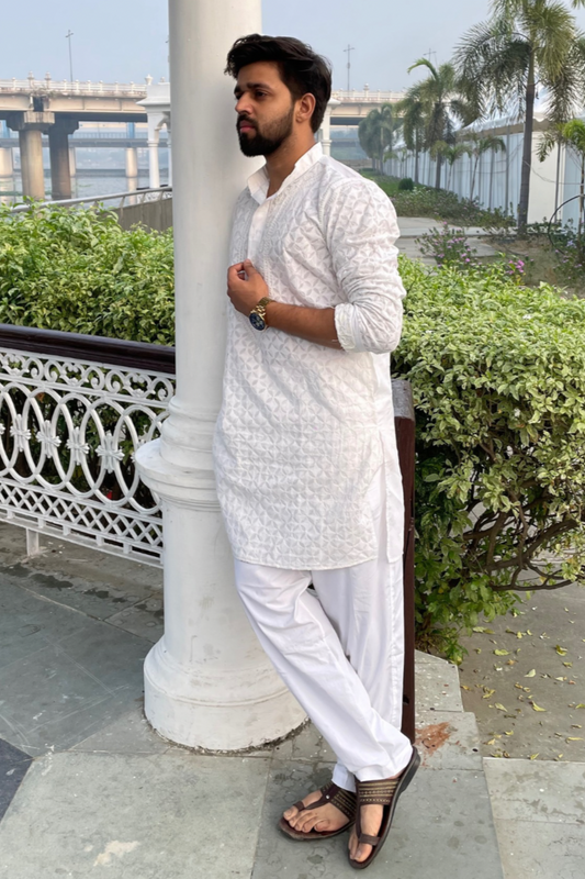 Arsh Handcrafted Full Front Embroidered Chikankari Mens Kurta