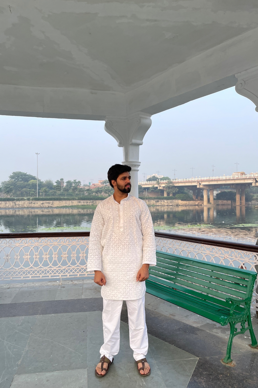 Arsh Handcrafted Full Front Embroidered Chikankari Mens Kurta